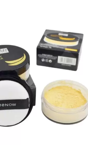 Menow banana luxury loose powder