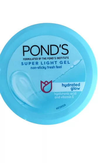 Ponds Super Light Gel Moisturizer 49 gm
